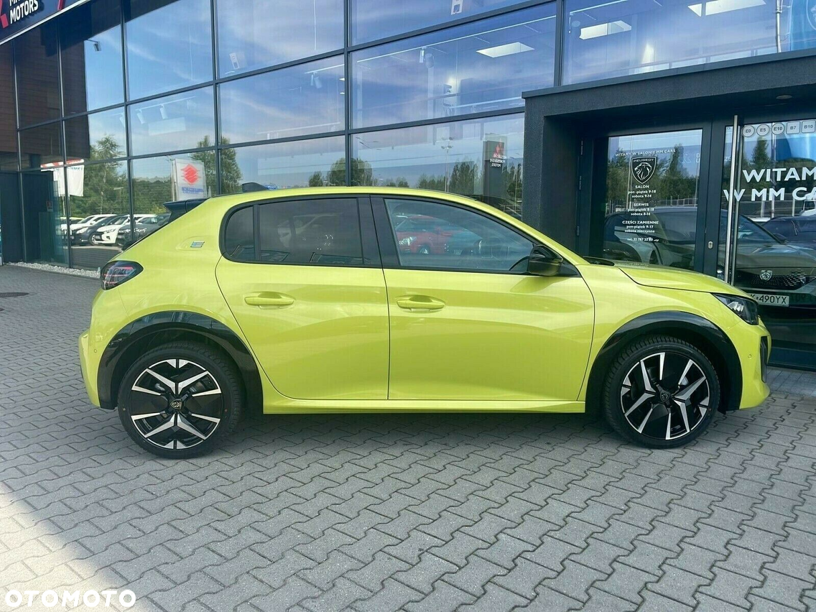 Peugeot 208 - 5