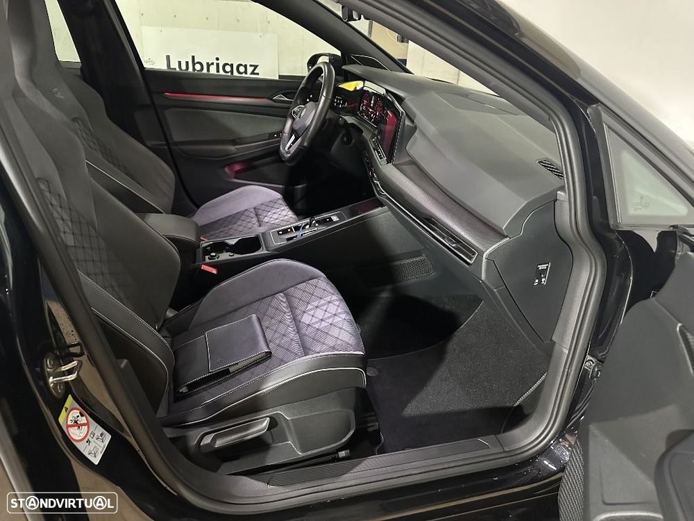 VW Golf 1.5 eTSI R-Line DSG - 16