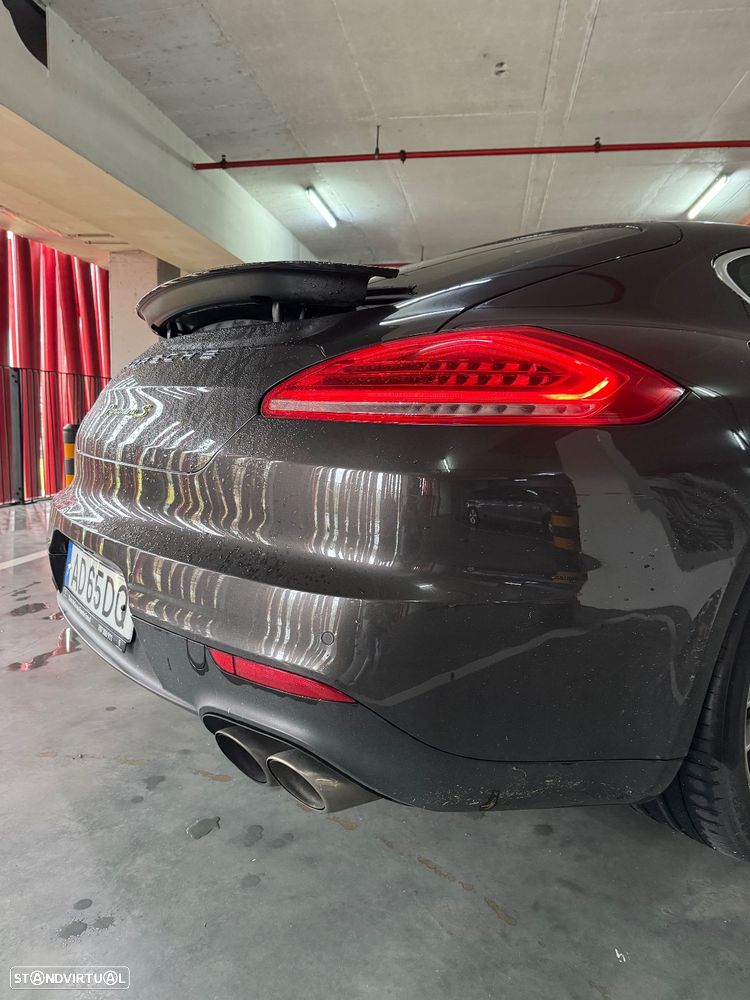 Porsche Panamera S E-Hybrid - 4
