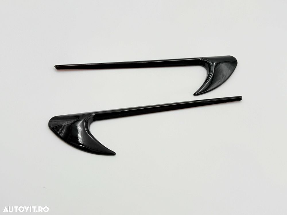 Emblema Compatibila Mercedes Trim aripa negru W205 W213 - 1