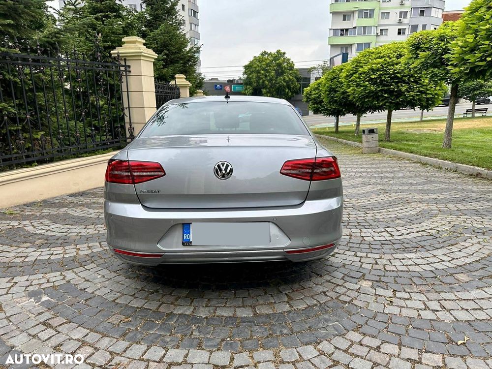 Volkswagen Passat 2.0 TDI DSG (BlueMotion Technology) Highline - 6