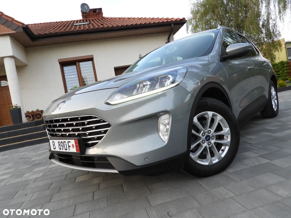Ford Kuga - 3
