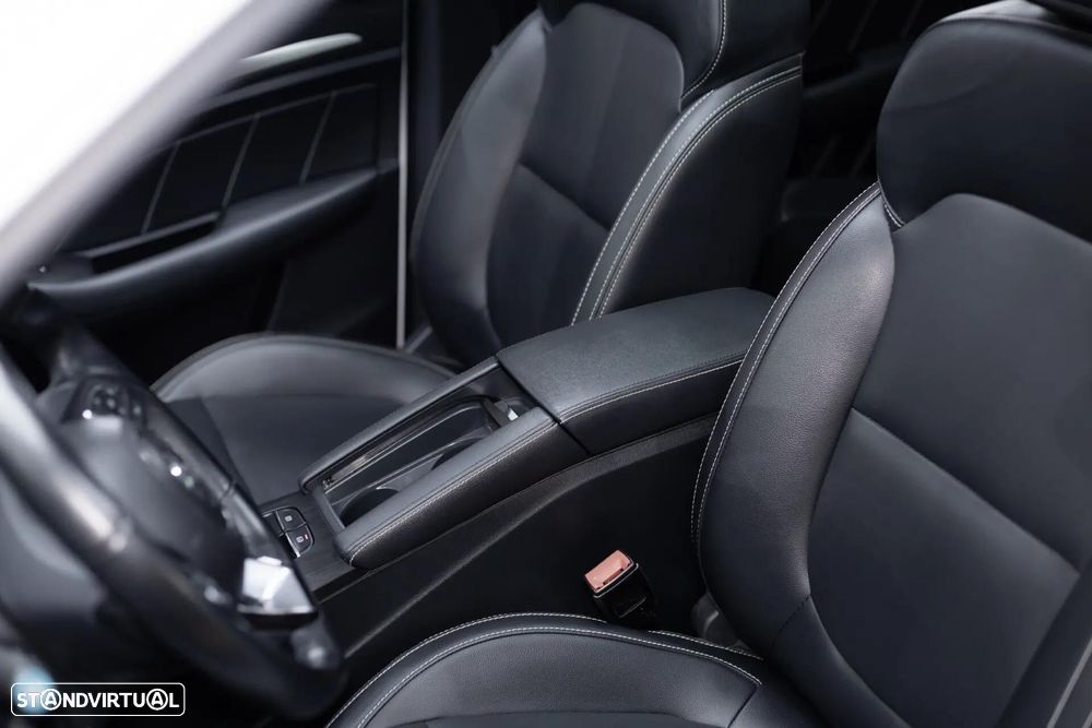 MG ZS EV 44.5 kWh Luxury - 28