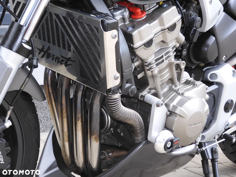 Honda Hornet - 36