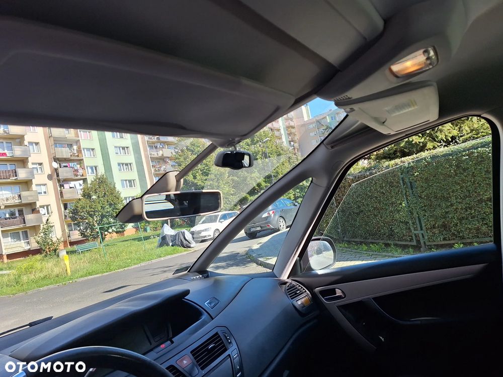 Citroën C4 Picasso - 8