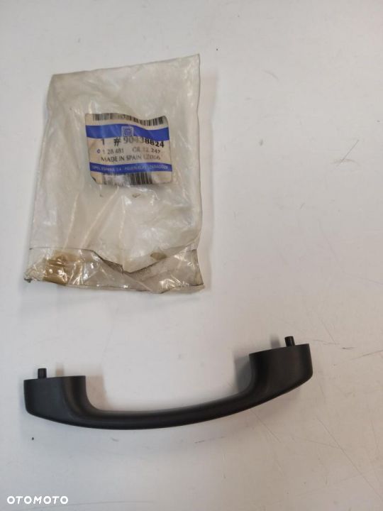 Uchwyt Opel Corsa B 90438824