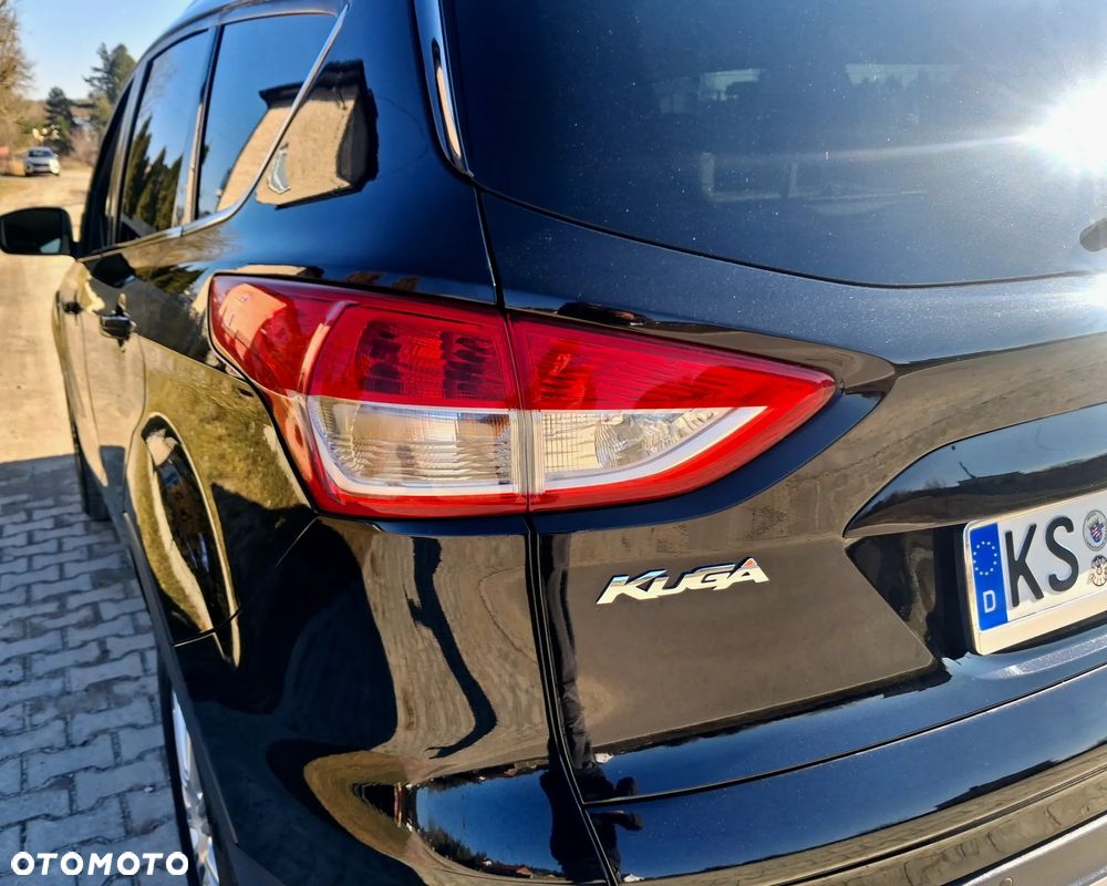 Ford Kuga - 12