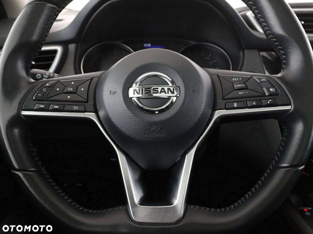 Nissan Qashqai 1.7 dCi N-Connecta - 21