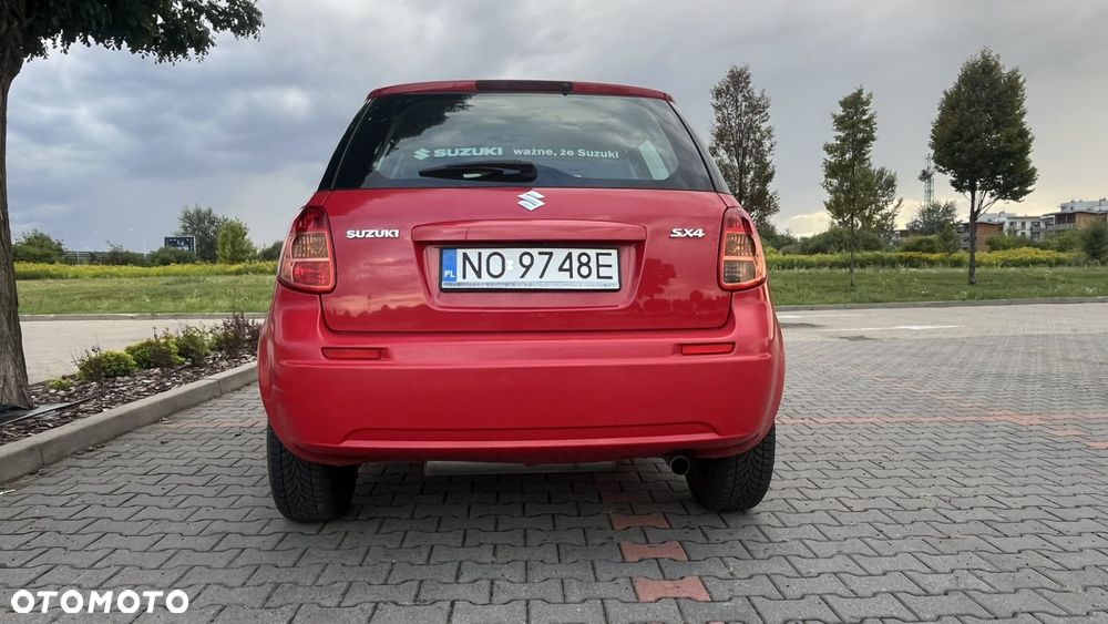 Suzuki SX4 - 5