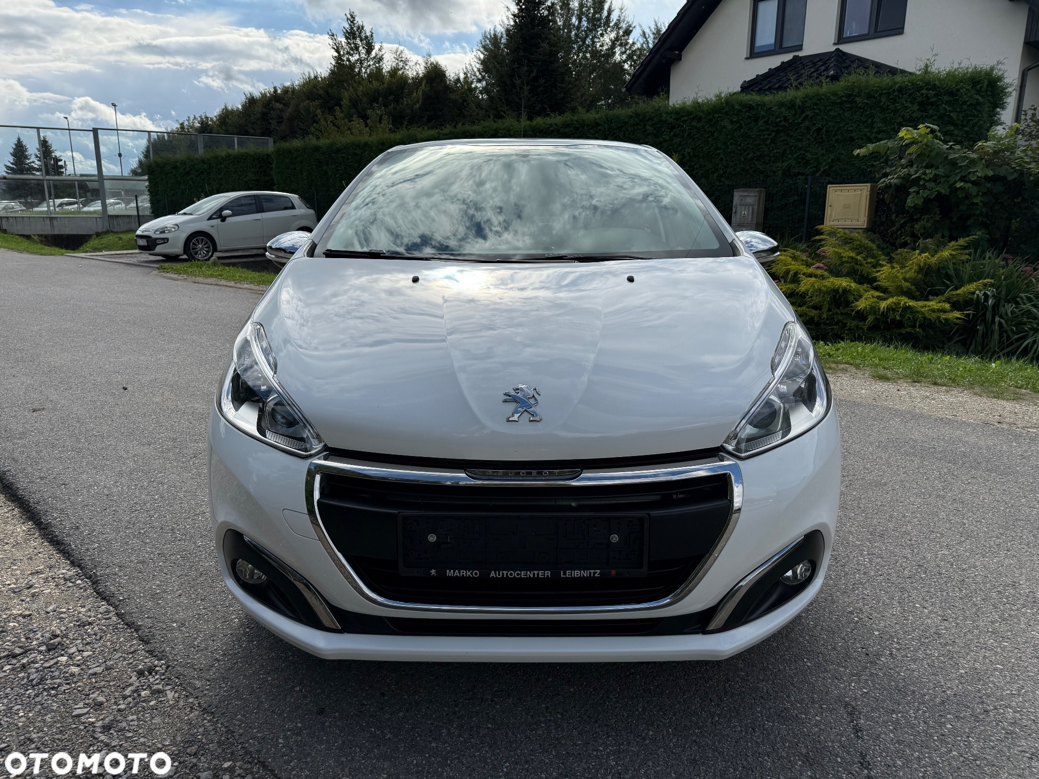 Peugeot 208 1.2 PureTech Style - 11