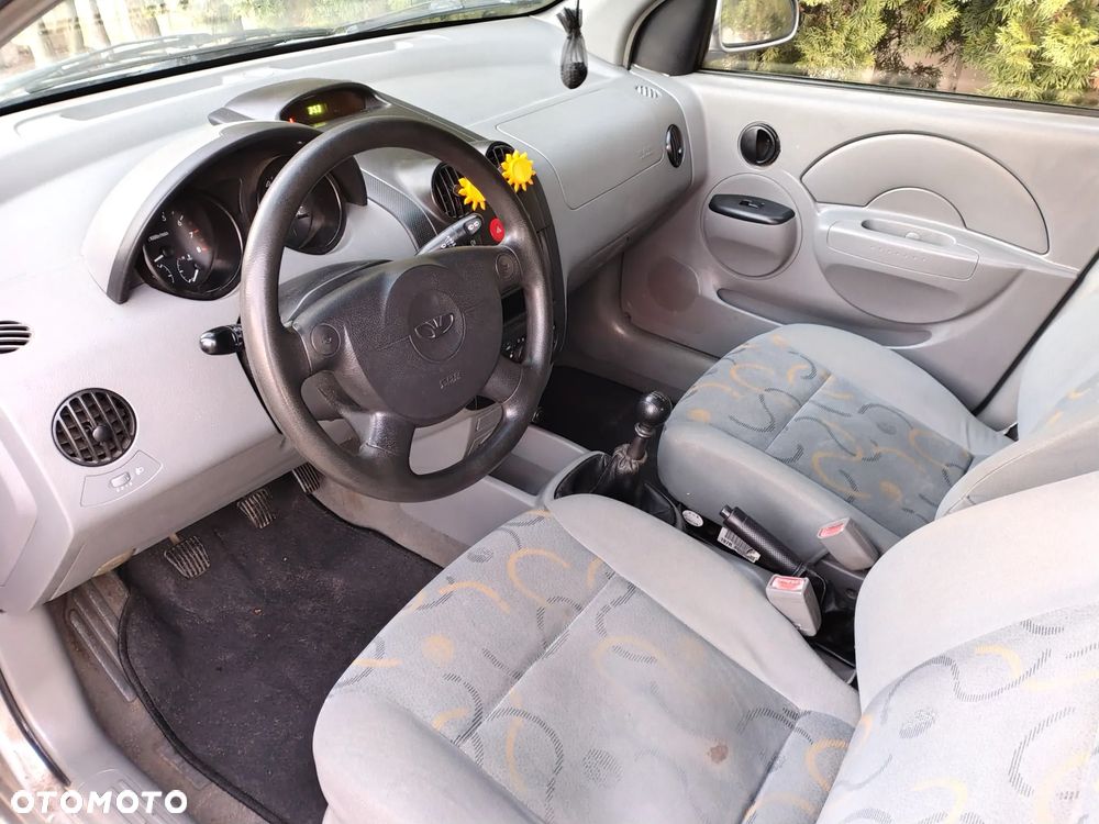 Daewoo Kalos - 7