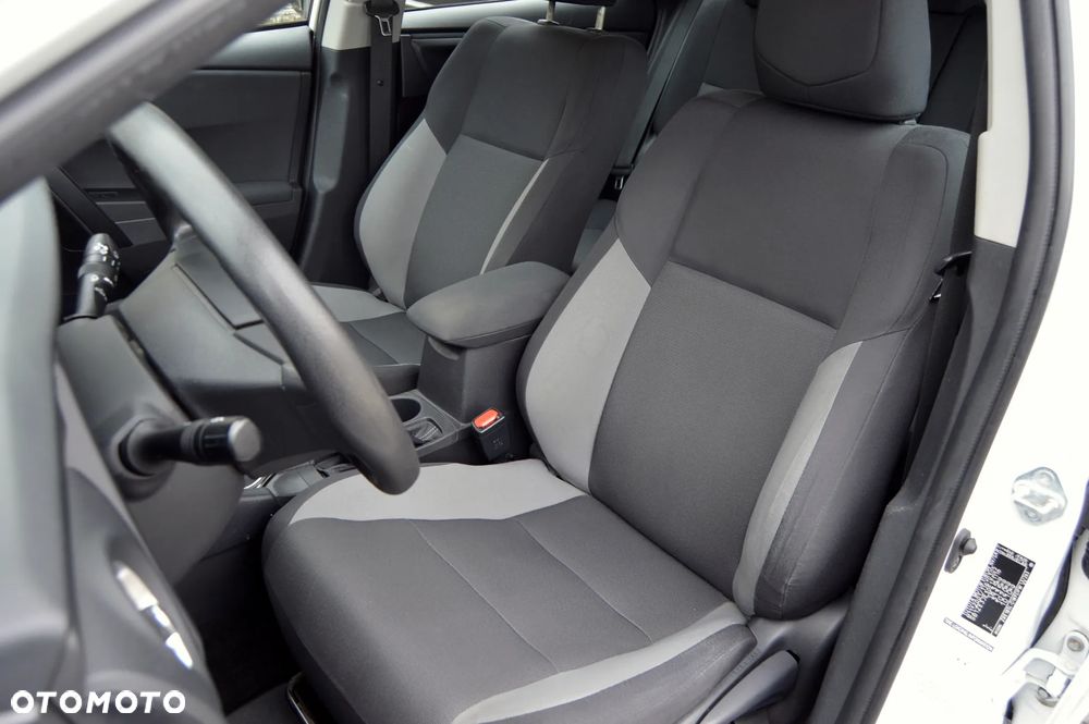 Toyota Auris 1.6 Active - 6