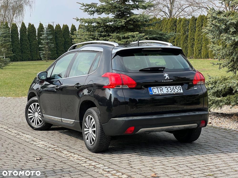 Peugeot 2008 1.6 e-HDi Allure S&S - 10