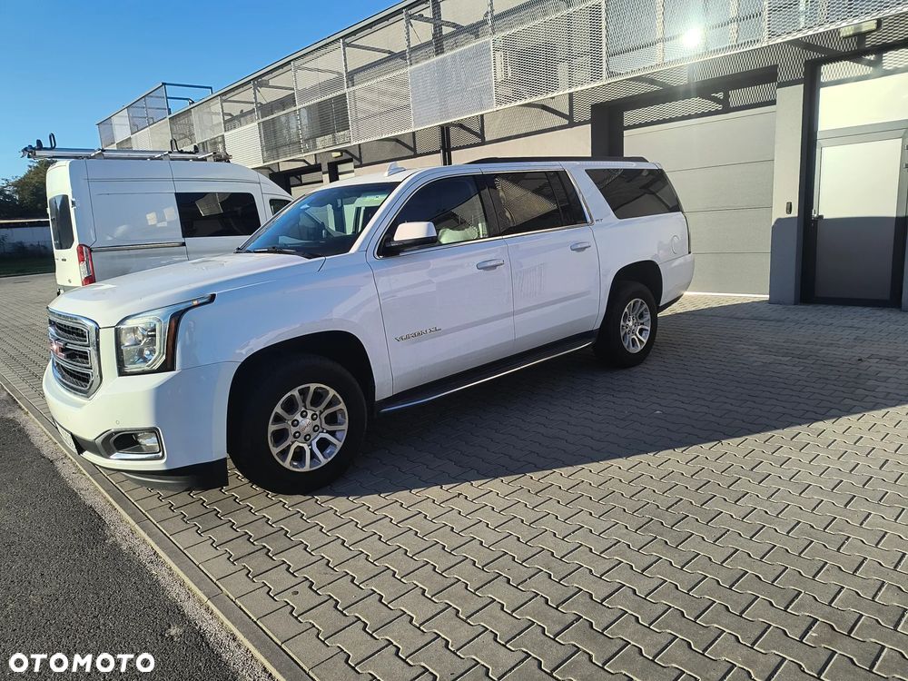 GMC Yukon - 7