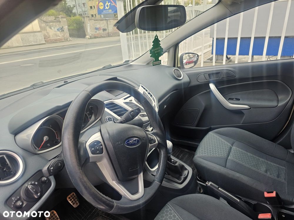 Ford Fiesta 1.4 Titanium - 7
