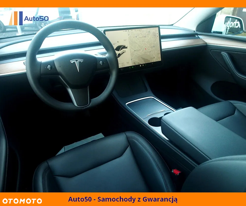 Tesla Y Long Range AWD - 22