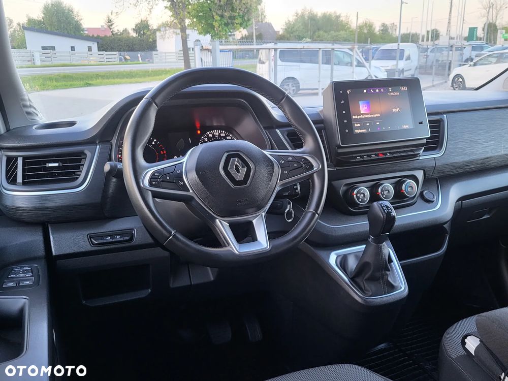Renault Trafic - 8