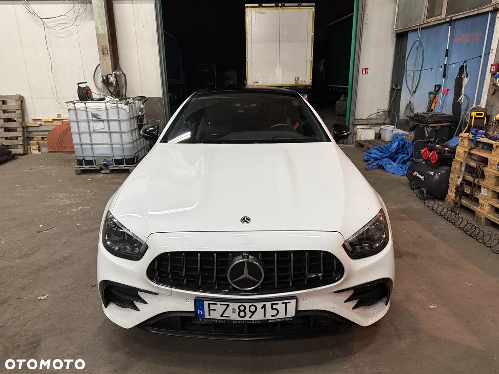 Mercedes-Benz Klasa E - 2