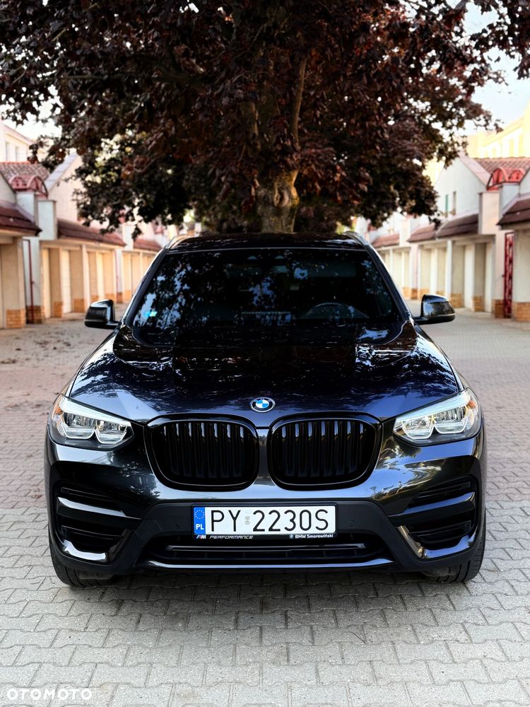 BMW X3 sDrive18d - 22