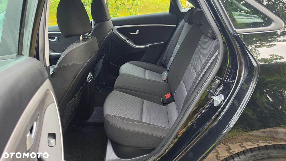 Hyundai i30 1.4 Fifa World Cup Edition - 11