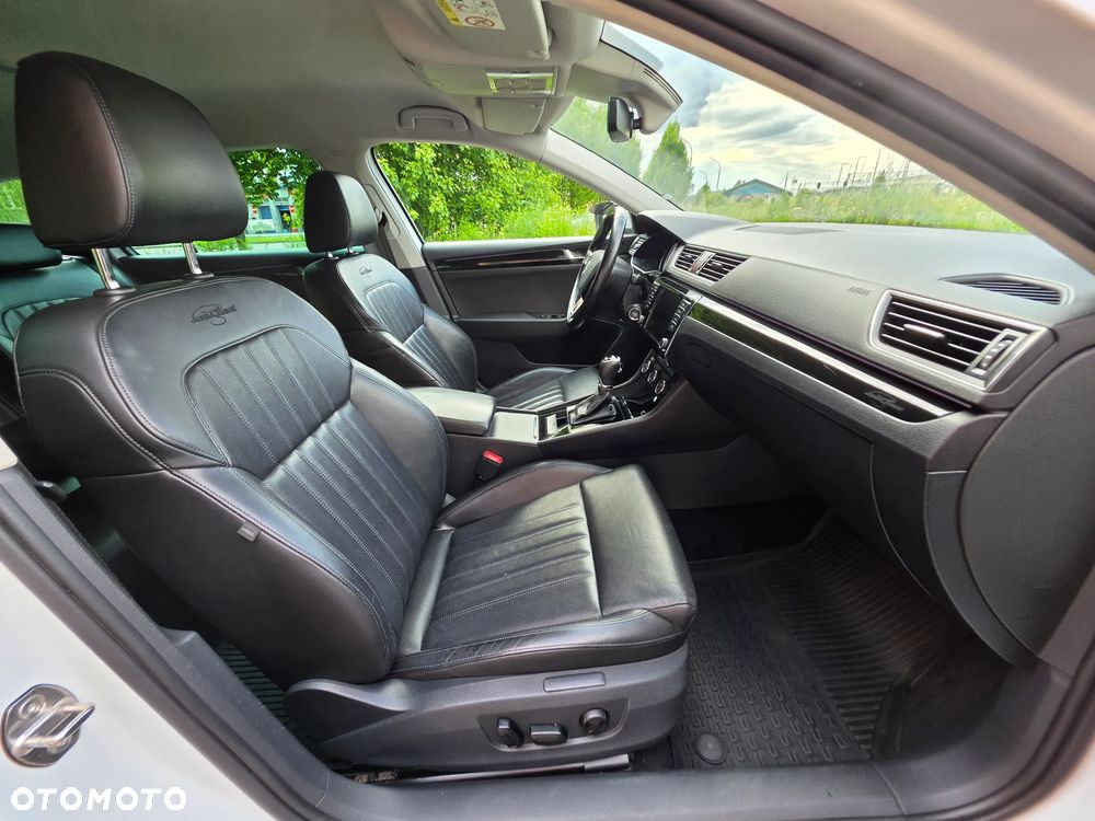 Skoda Superb 2.0 TDI L&K DSG - 14
