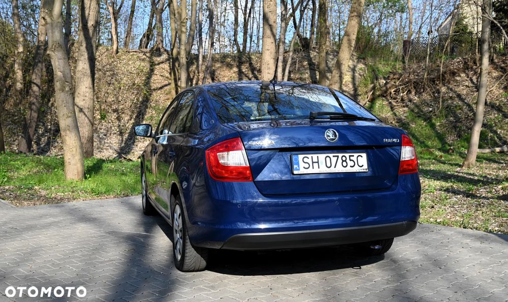 Skoda RAPID - 8