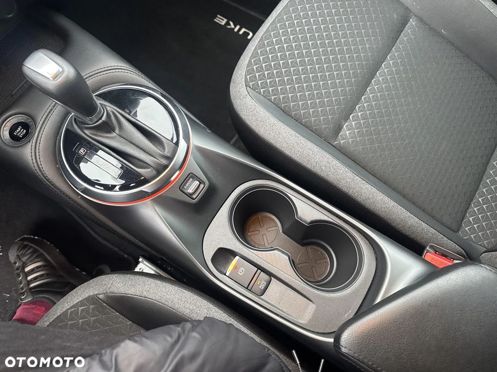 Nissan Juke 1.0 DIG-T N-Connecta DCT - 18