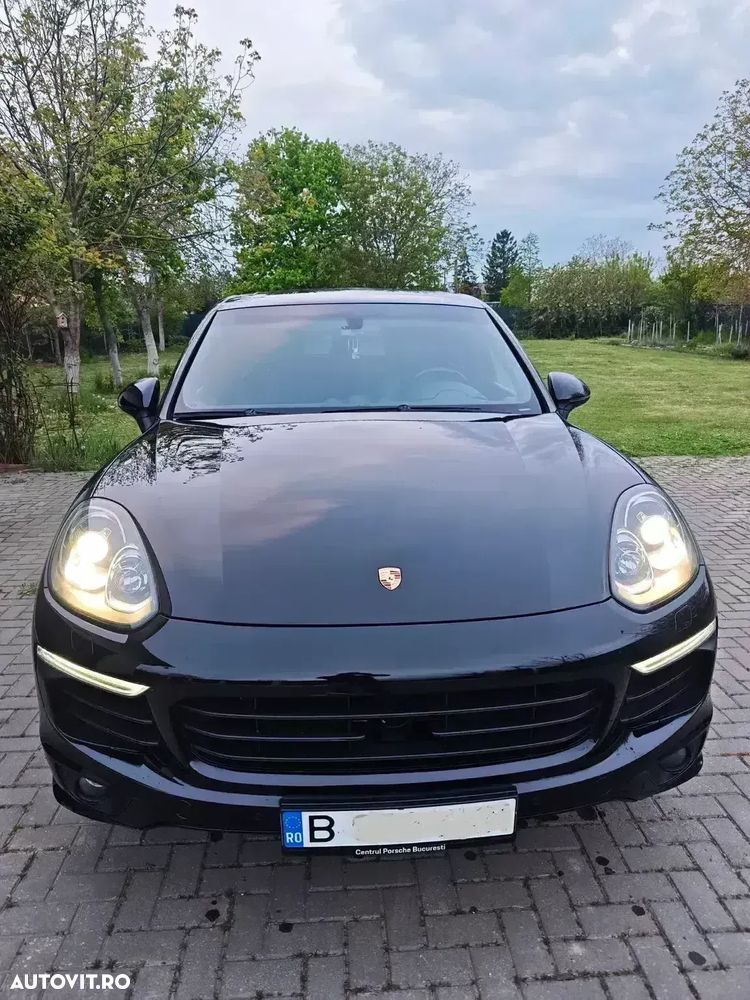 Porsche Cayenne S E-Hybrid Platinum Edition - 3