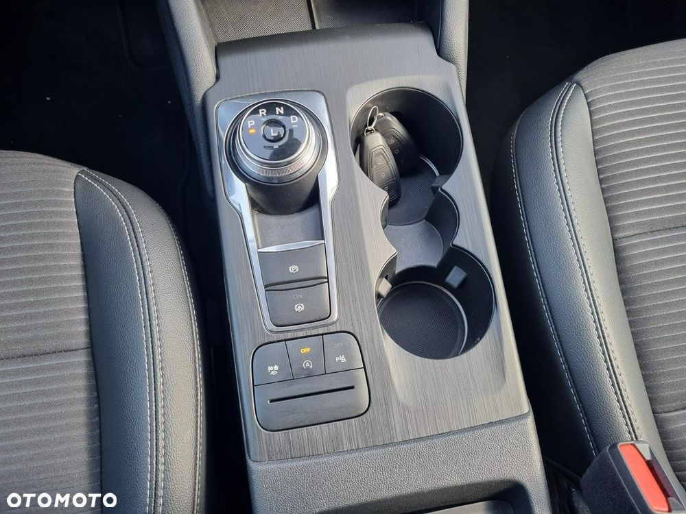 Ford Kuga 1.5 EcoBlue TITANIUM - 29