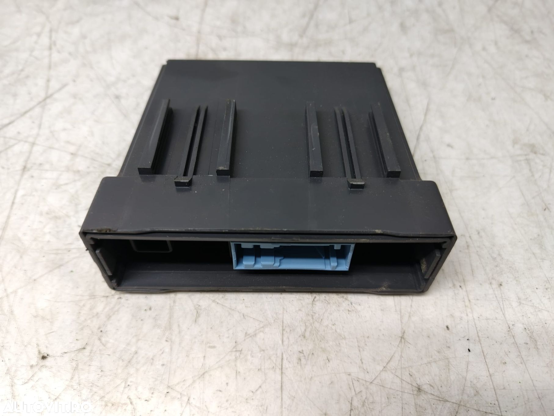 Modul confort 980169528000 Peugeot 508 1 [2010 - 2014] 2.0 hdi + hybr - 2