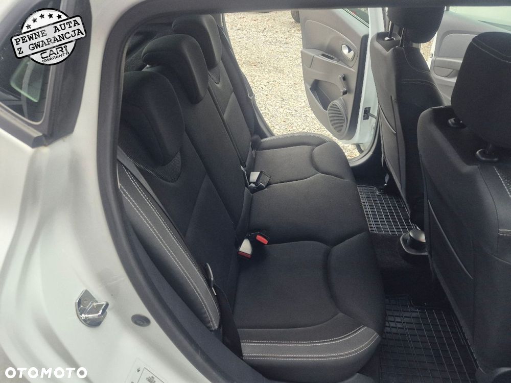 Renault Clio - 15