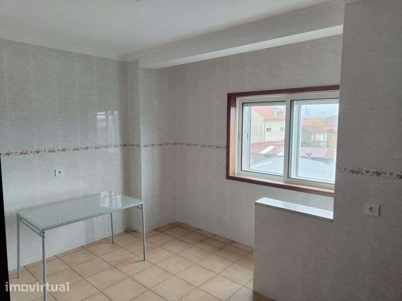 Apartamento t3 em esgueira aveiro - Grande imagem: 5/10