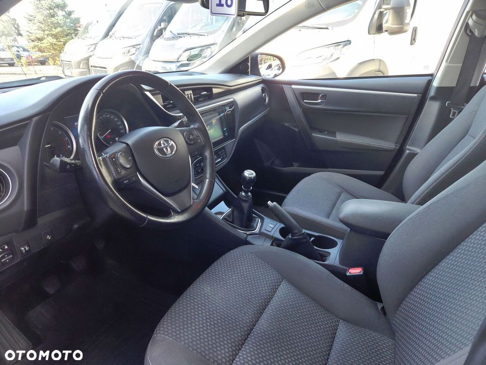 Toyota Corolla 1.6 Premium EU6 - 5