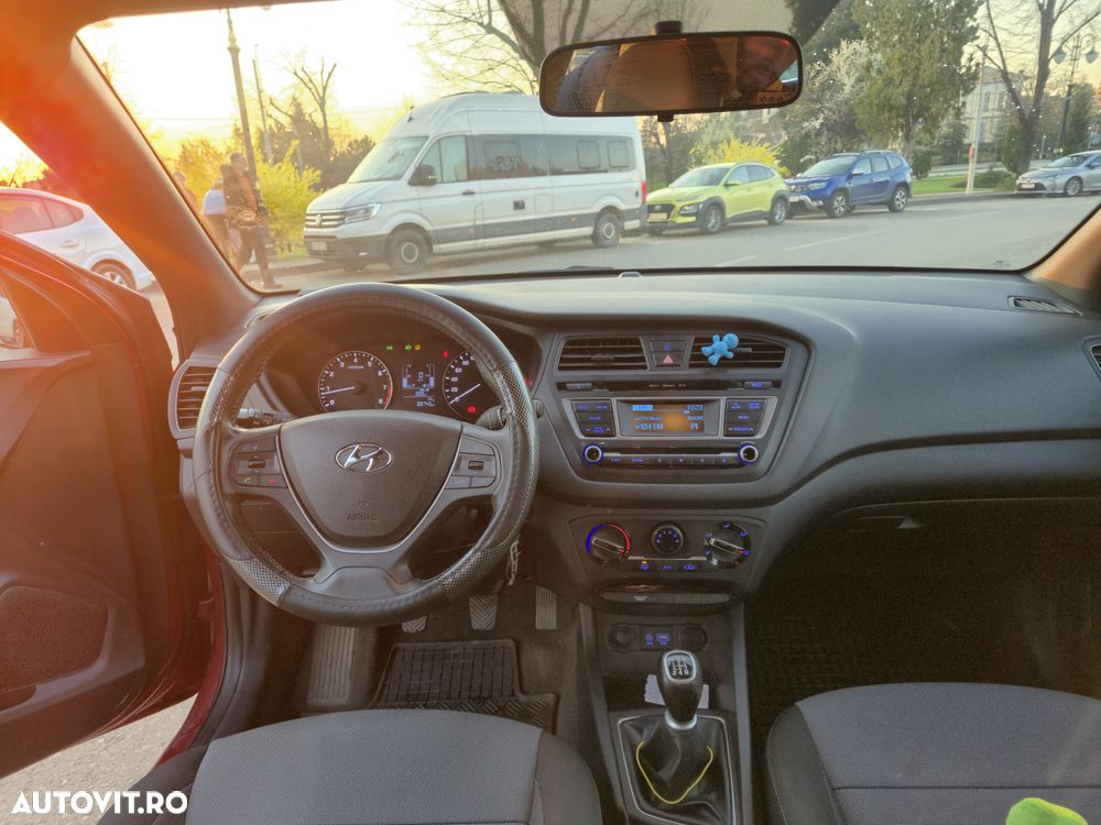 Hyundai i20 1.25 84CP M/T Comfort - 10