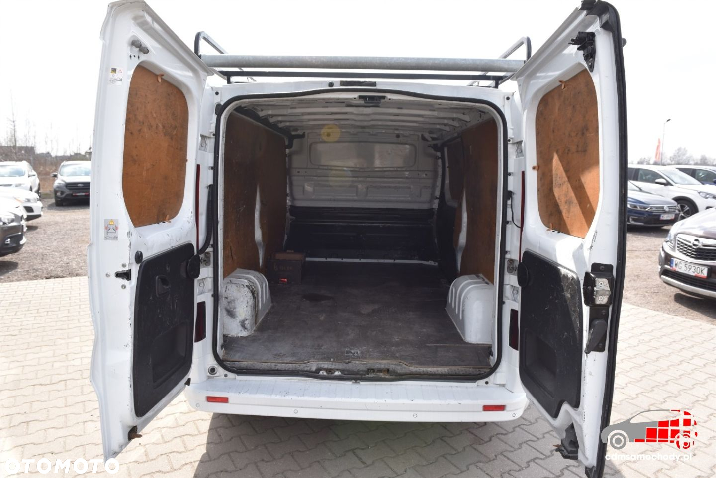 Opel Vivaro - 19
