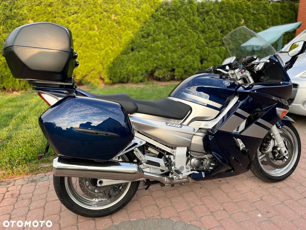 Yamaha FJR - 6