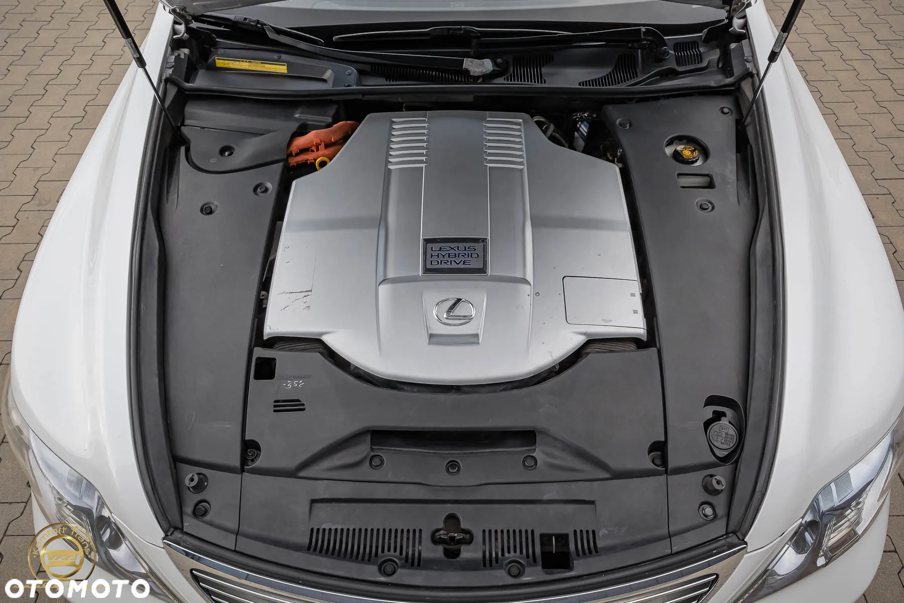 Lexus LS 600h Luxury Line - 37