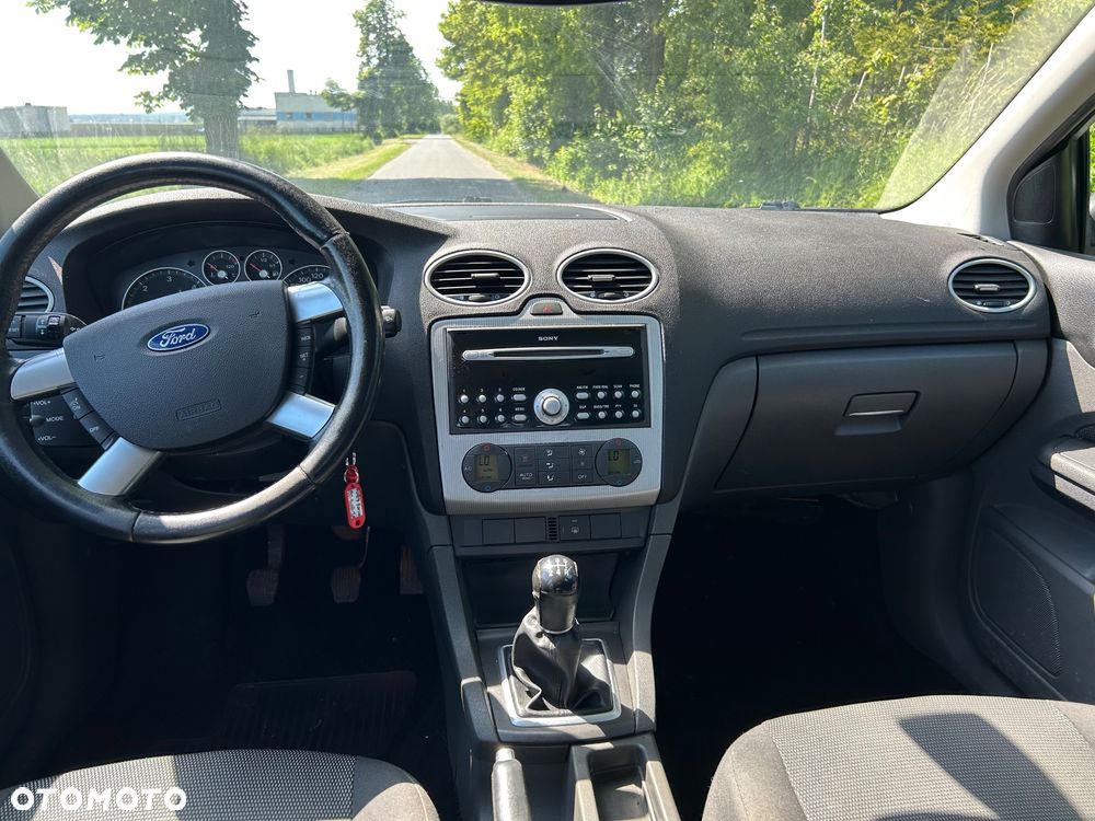 Ford Focus - 40