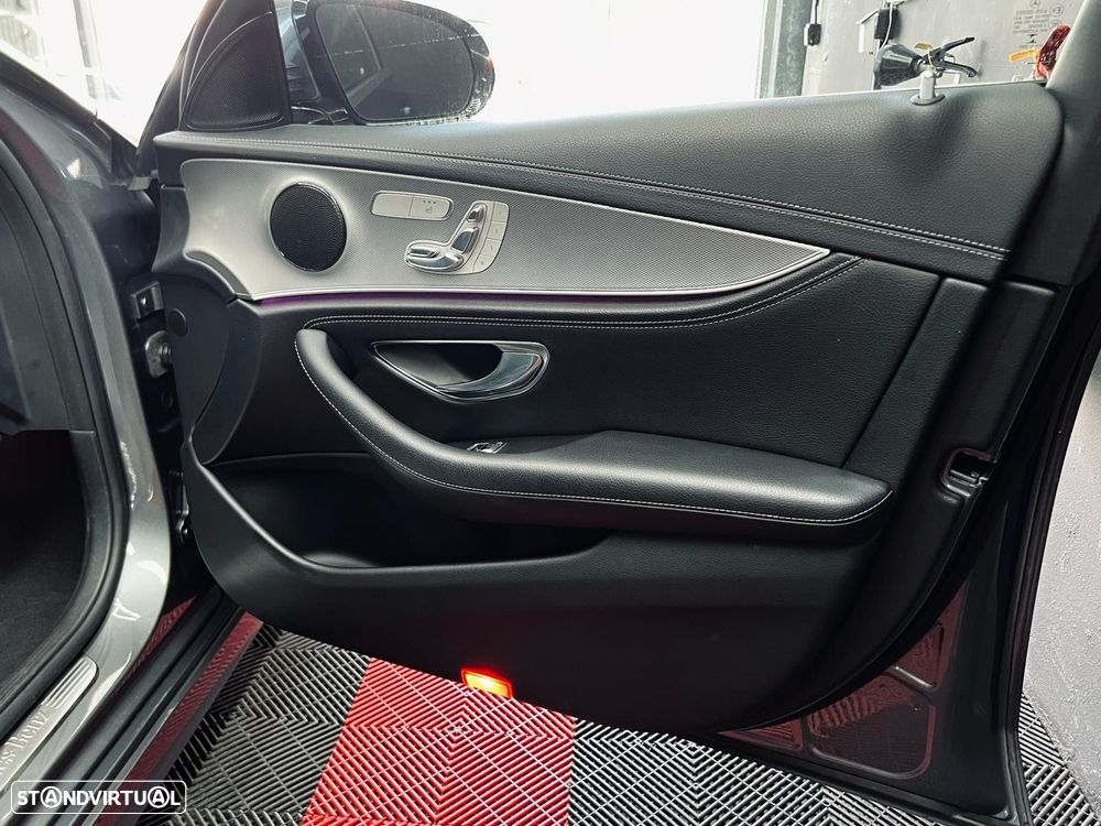 Mercedes-Benz E 220 d AMG Line - 43