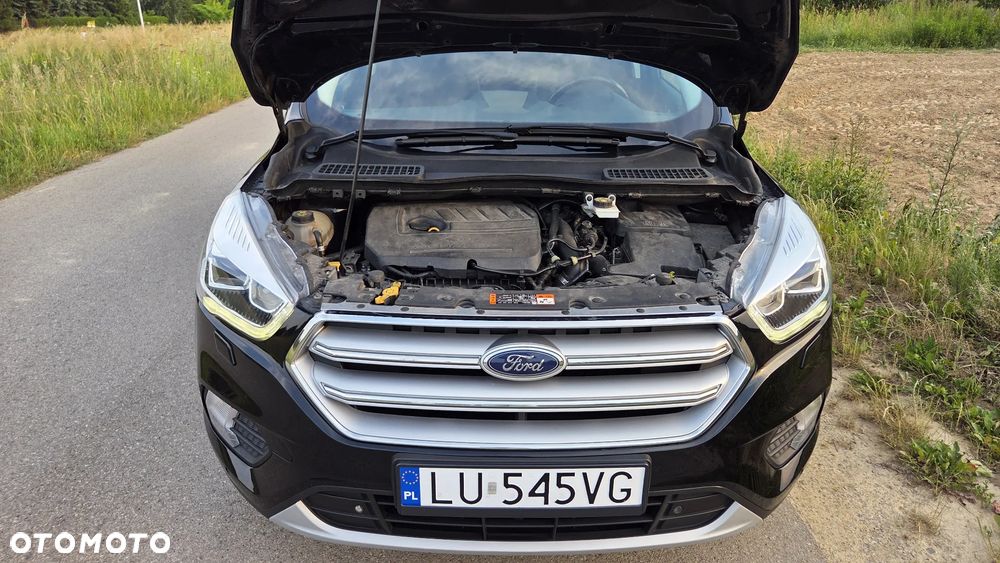 Ford Kuga 1.5 EcoBoost 2x4 Titanium - 32