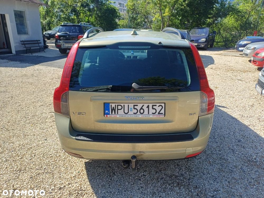 Volvo V50 - 5
