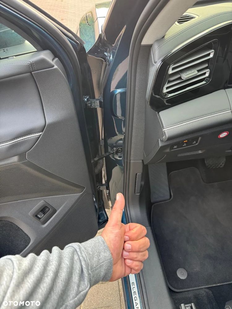 Volkswagen Tiguan 2.0 TDI SCR 4MOTION DSG Elegance - 19