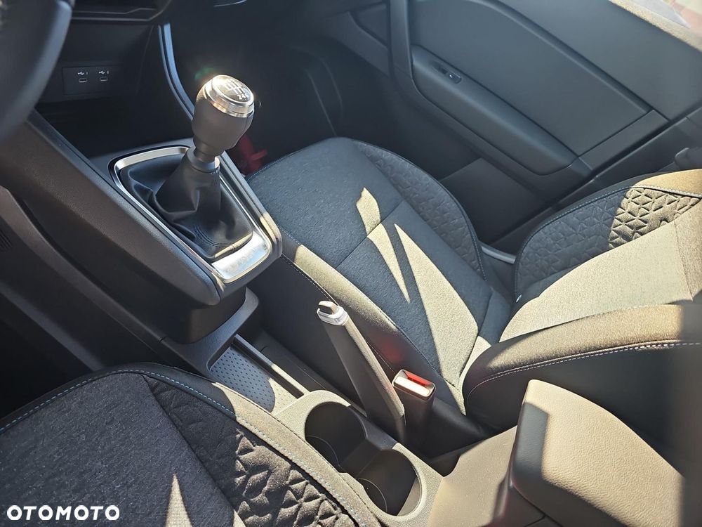 Renault Captur - 13
