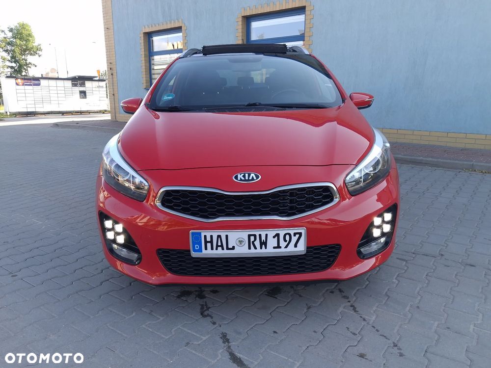 Kia Ceed 1.6 CRDi 136 ISG GT Line - 8