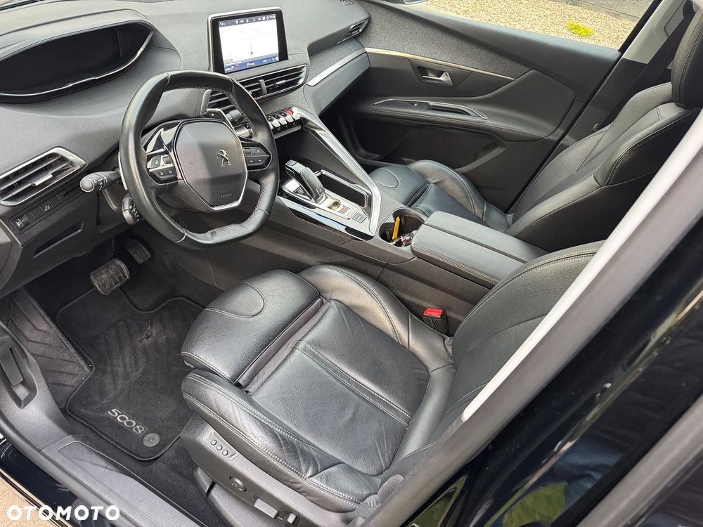 Peugeot 5008 1.6 PureTech Allure S&S EAT8 - 12