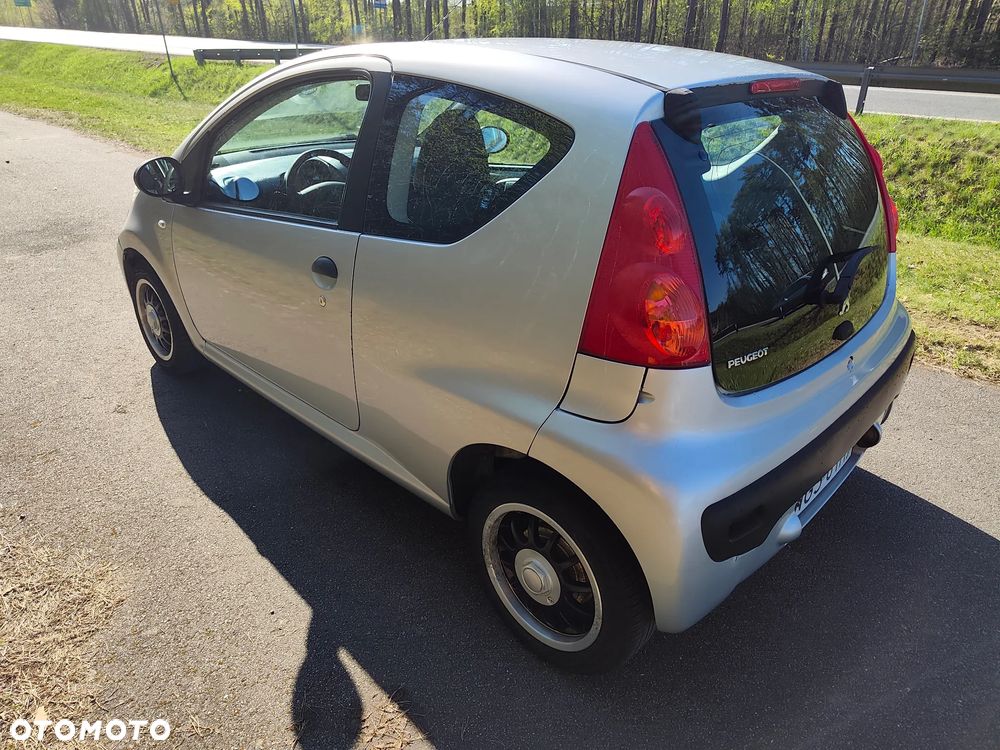 Peugeot 107 1.0 Happy Euro5 - 10