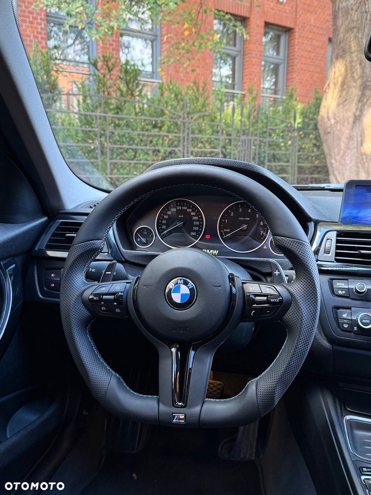 BMW Seria 3 - 24