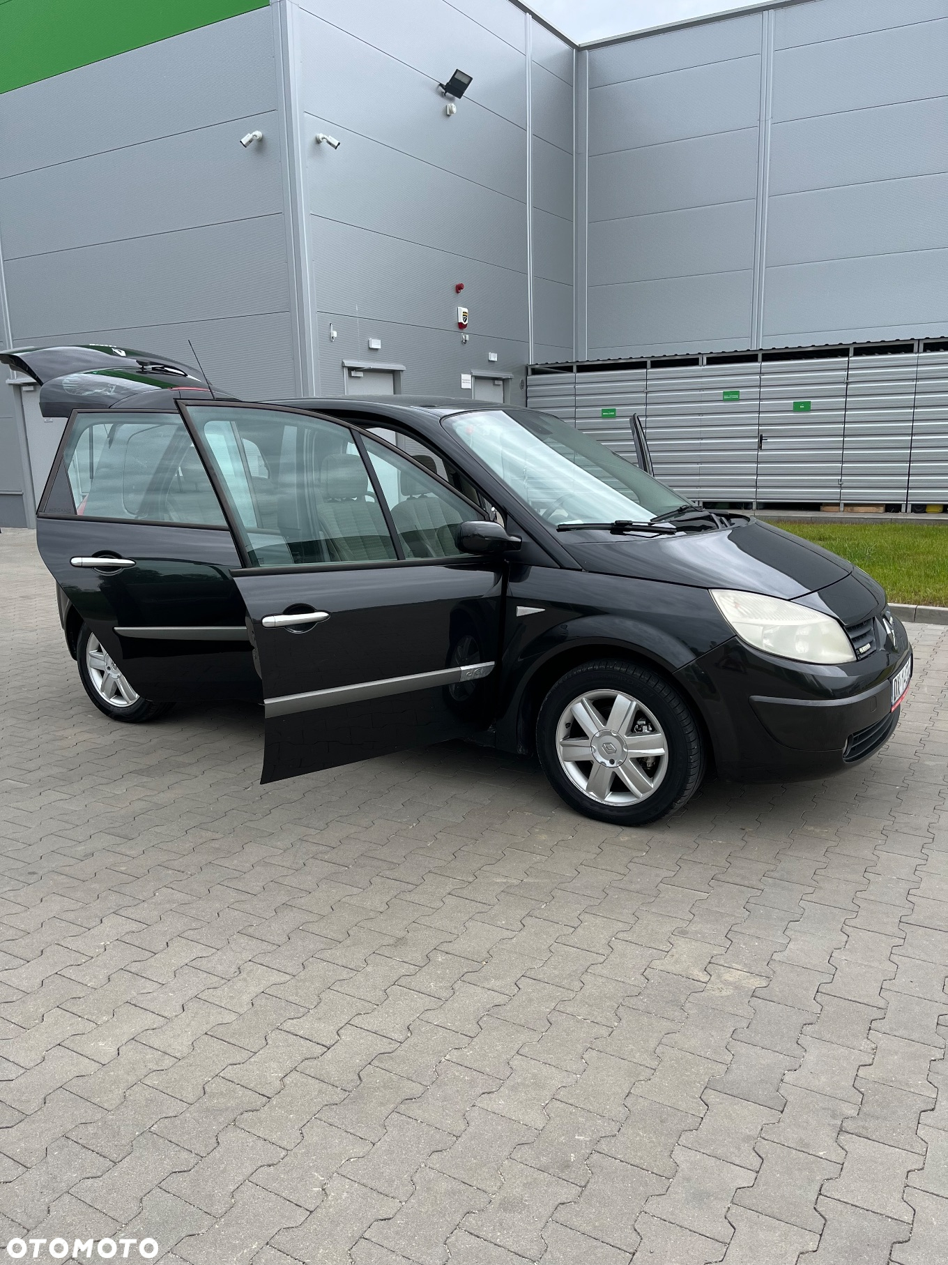 Renault Scenic 1.5 dCi Pack Authentique - 11
