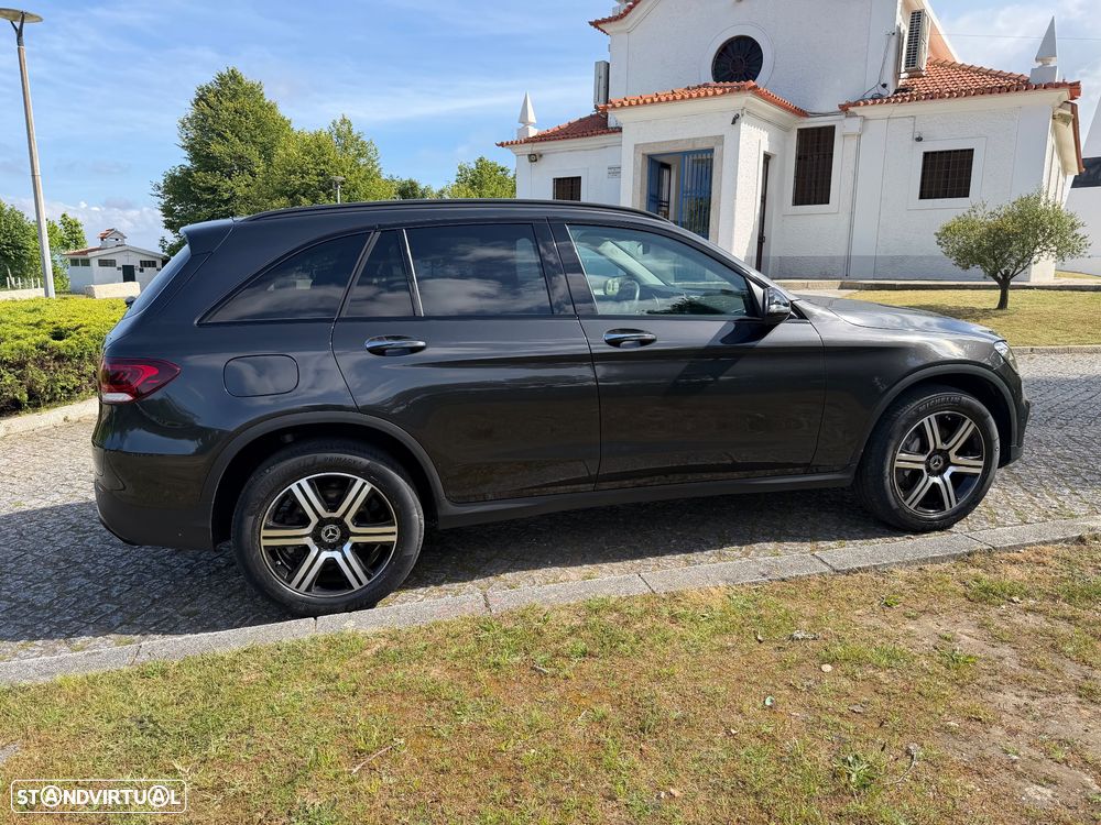 Mercedes-Benz GLC 300 e 4Matic - 8