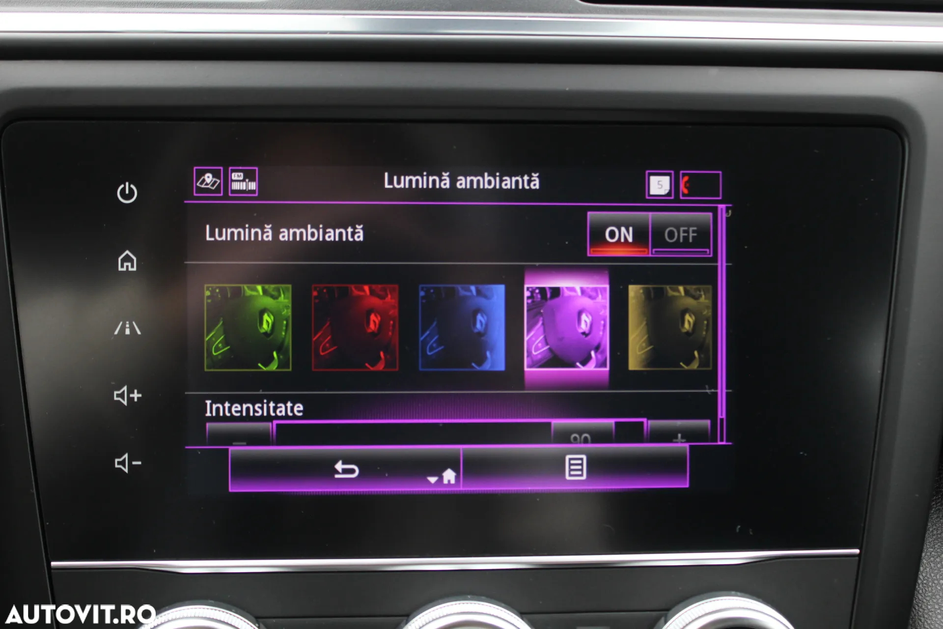 Renault Kadjar BLUE dCi 115 EDC BUSINESS EDITION - 18